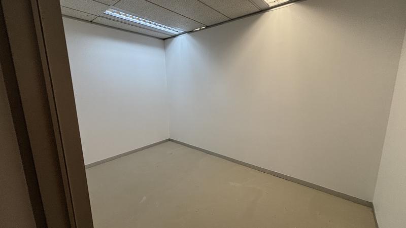 To Let commercial Property for Rent in Pinelands Western Cape